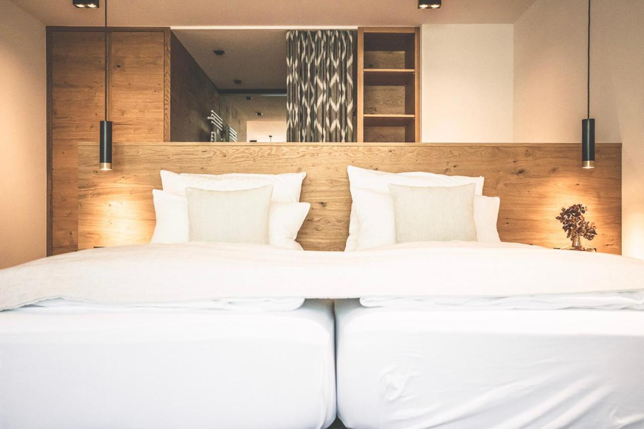 ניוסטיפט אים סטובאיטל Hotel & Appartements Alpenresidenz Viktoria מראה חיצוני תמונה