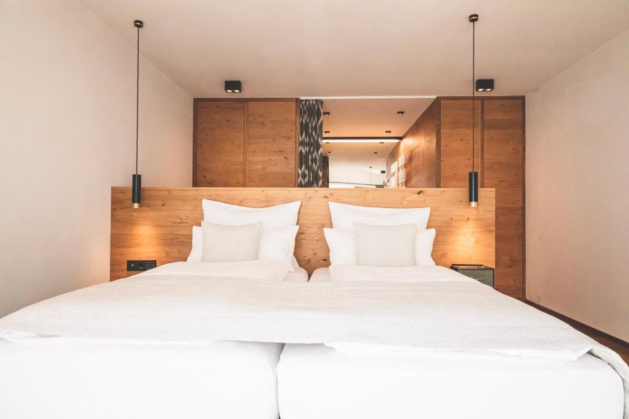 ניוסטיפט אים סטובאיטל Hotel & Appartements Alpenresidenz Viktoria מראה חיצוני תמונה