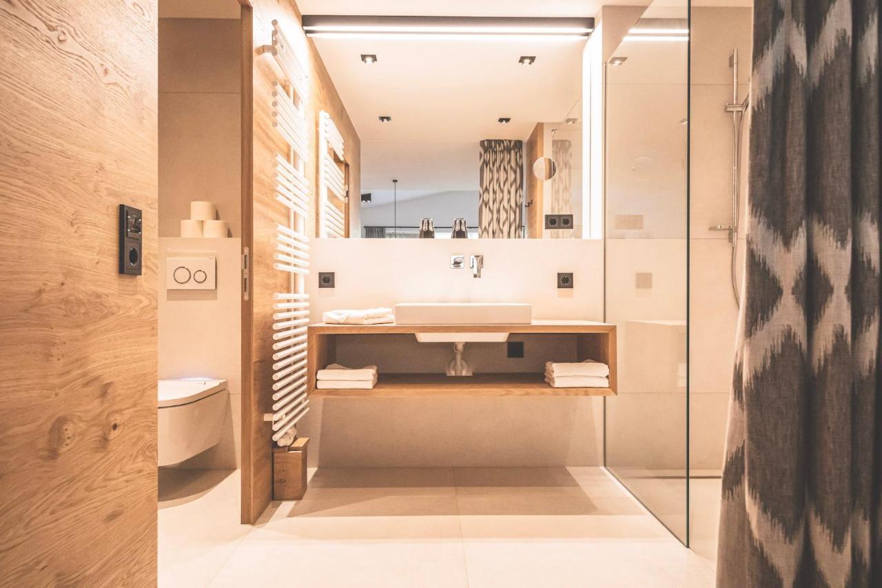 ניוסטיפט אים סטובאיטל Hotel & Appartements Alpenresidenz Viktoria מראה חיצוני תמונה