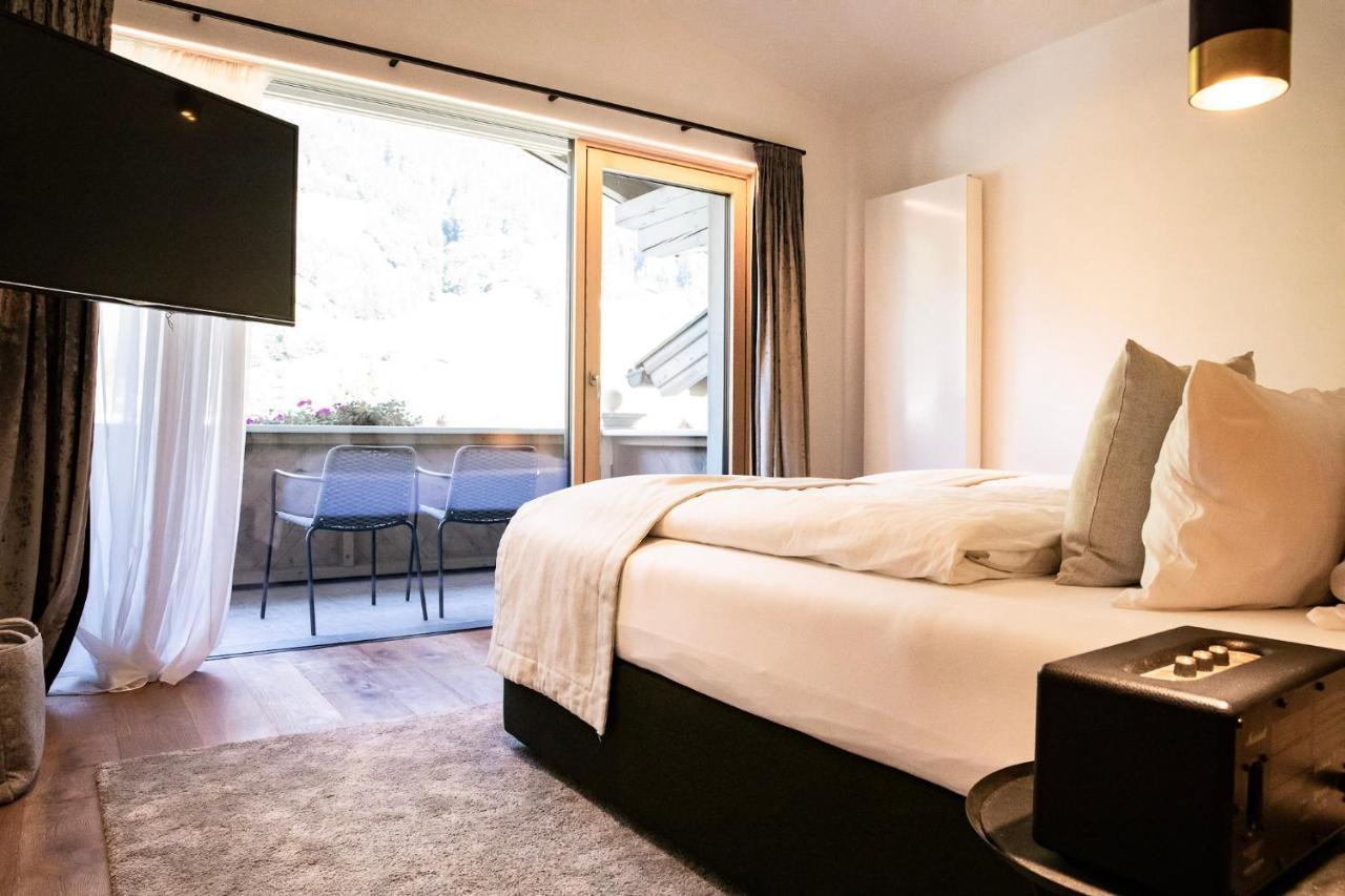 ניוסטיפט אים סטובאיטל Hotel & Appartements Alpenresidenz Viktoria מראה חיצוני תמונה
