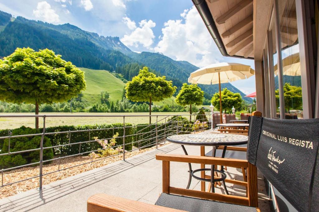ניוסטיפט אים סטובאיטל Hotel & Appartements Alpenresidenz Viktoria מראה חיצוני תמונה