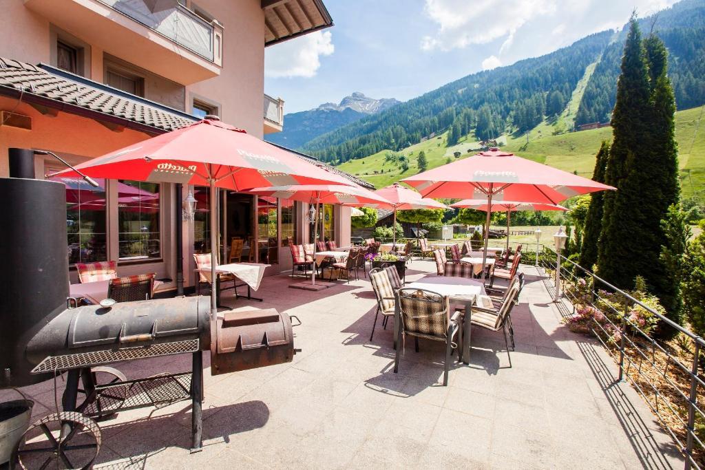 ניוסטיפט אים סטובאיטל Hotel & Appartements Alpenresidenz Viktoria מראה חיצוני תמונה