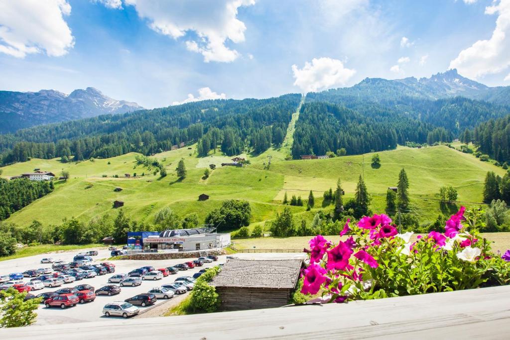 ניוסטיפט אים סטובאיטל Hotel & Appartements Alpenresidenz Viktoria מראה חיצוני תמונה